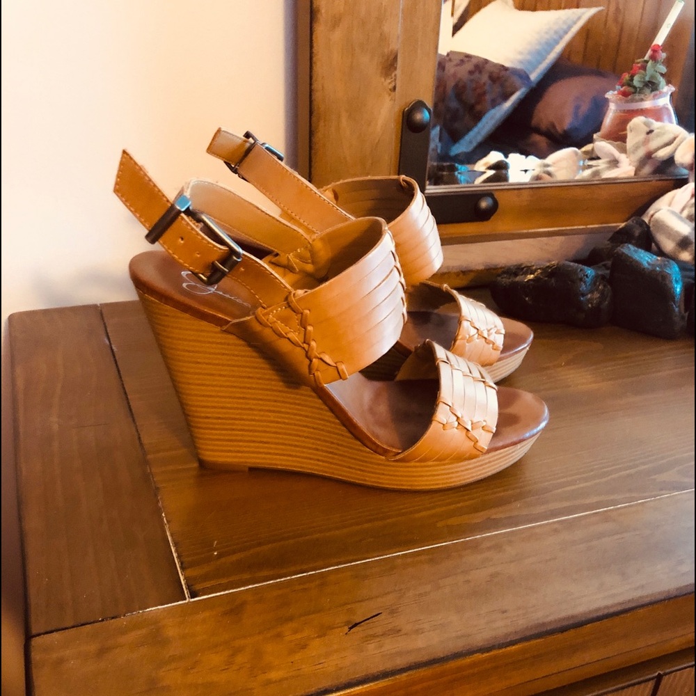 Jessica Simpson - Jayleesa Wedge Sandal, size 8